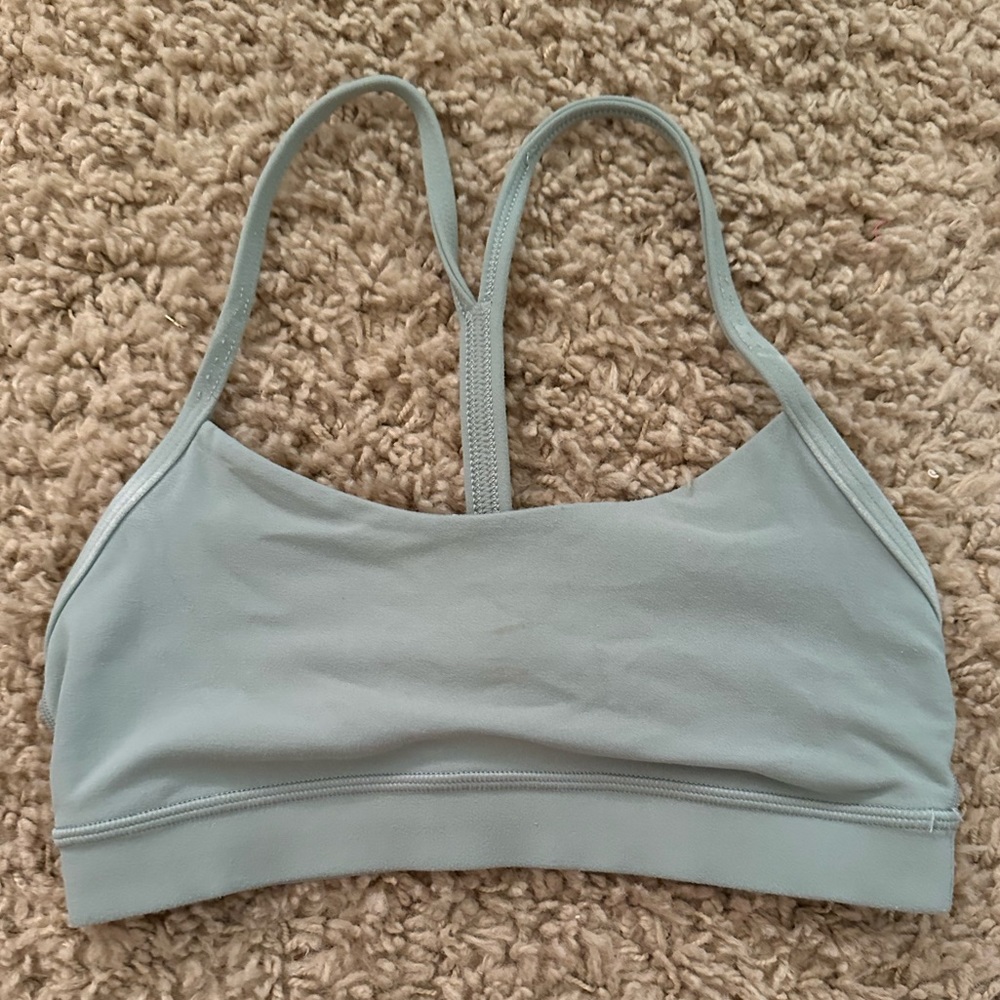 Lululemon green flow y bra doesn’t come with the bra pads
